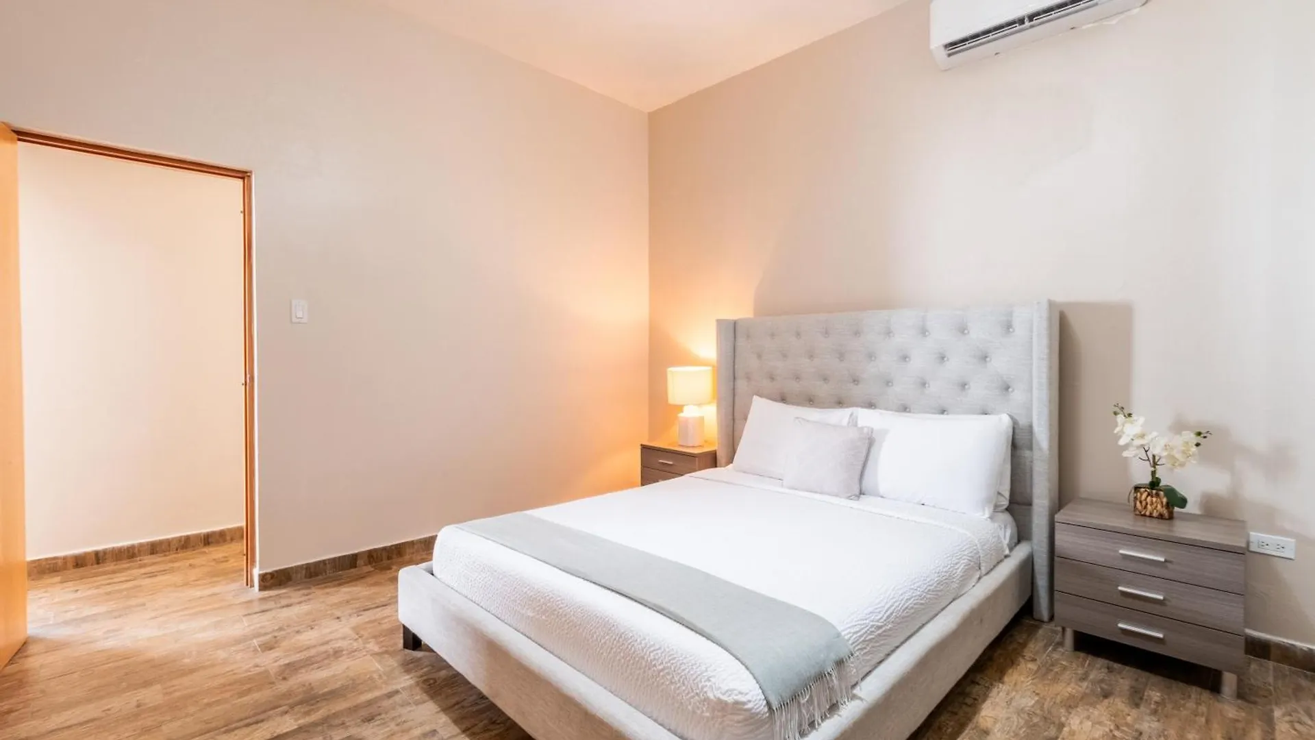 La Mona Loiza Apartment Complex By Stay With Bear San Juan